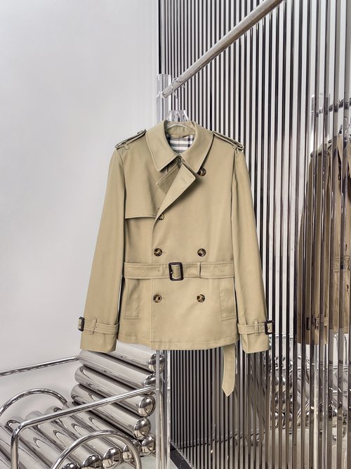 Burberry Classic Trench with Belt in Popular Style