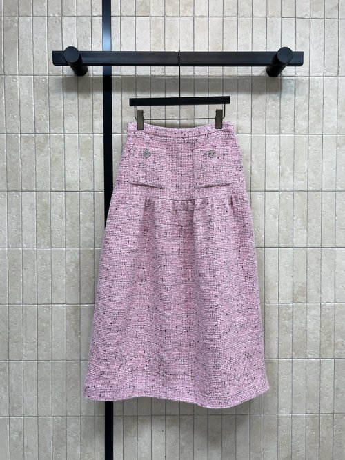 Chanel Pink Tweed Skirt with High Waist and Metal Button Details
