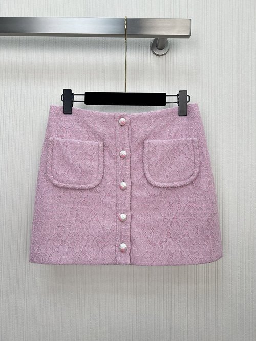 Chanel Pink Tweed Lace Skirt: Vintage and Graceful New Arrival