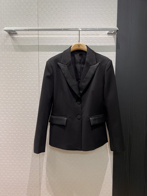 Loro Piana Two-Button Suit Jacket with Satin Collar, Minimalist Commute