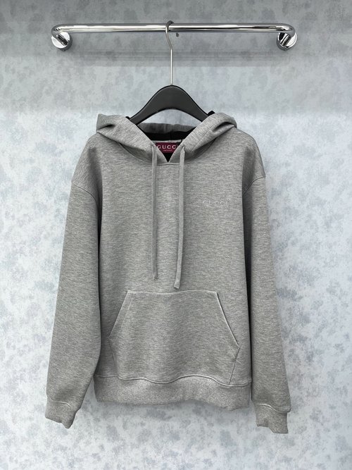 Gucci Original Customized Embroidered Hooded Sweatshirt with a Loose Silhouette