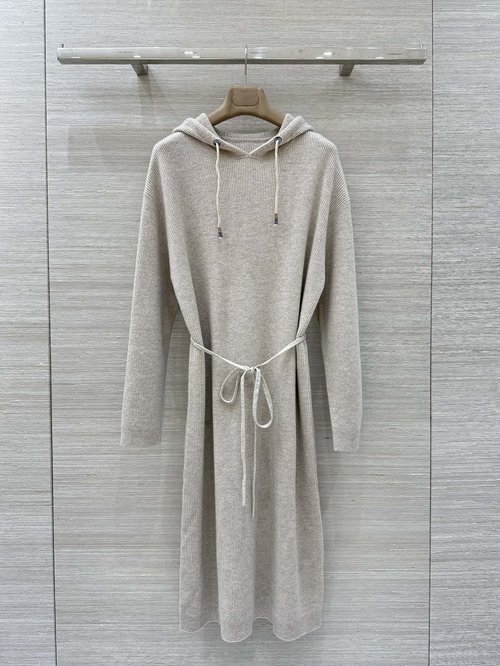 Brunello Cucinelli High - End Cashmere Dress with Classic Chain Embroidery and Elegant Silhouette