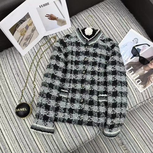 Chanel Vintage-Style Knitted Mandarin Collar Blazer with Silk Lining