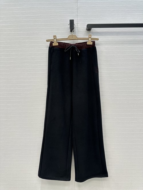 Brunello Cucinelli Recommended Color-Block Casual Pants with Embroidered Logo, Loose Fit