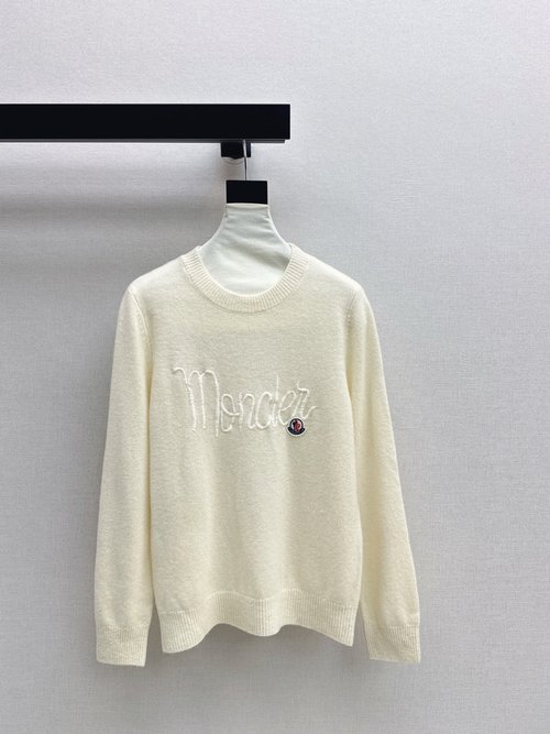 Moncler Versatile Round-Neck Sweater for Layering, Lazy Stylish