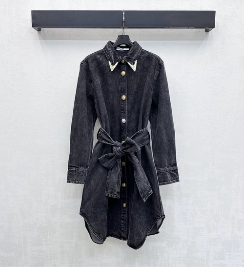 Chanel Ribbed Waistband Denim Dress with Vintage Wash and Stylish Details