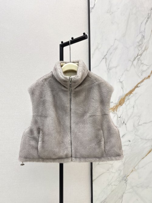 Brunello Cucinelli Furry Reversible H-shaped Vest for a Stylish Look