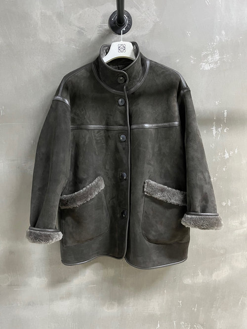 Loewe Fur Blend, Versatile Style, Imported Basha Wool