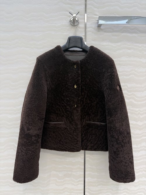 Moncler Premium Fur-Combined Overcoat with Vintage Buttons (Exclusive First Release)