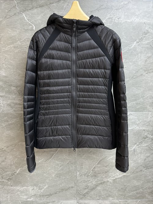 Canada Goose Zippered Hooded Lightweight Down Jacket with Logo Badge and Elastic Sides