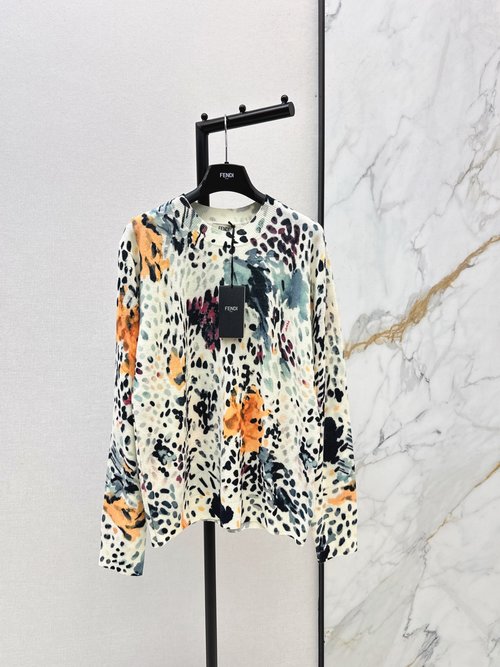 Fendi Custom Knitted Sweater with Colorful Oil Painting Texture, Soft and High - Quality