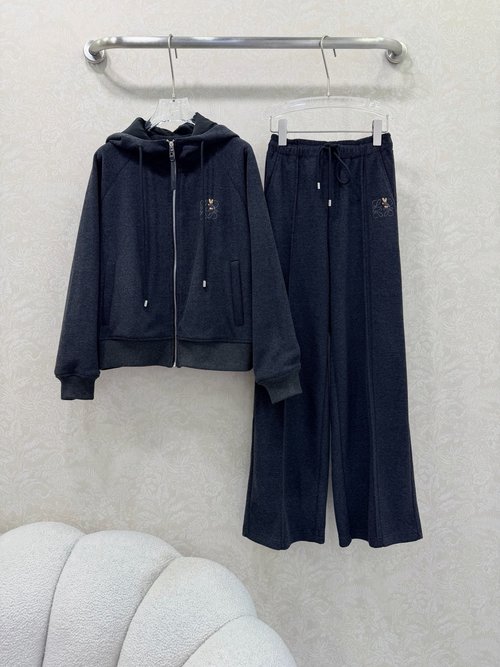 Loewe Cozy Fuzzy Set with Logo Embroidery, Sporty and Practical
