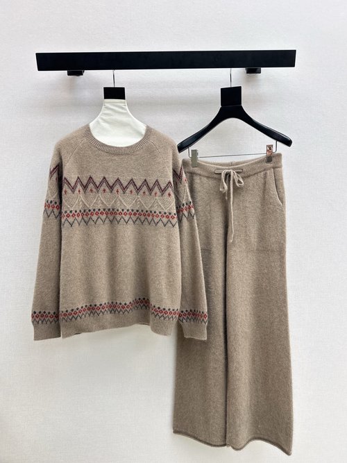 Loro Piana Fair Isle Knit Set: Sweater and Straight - Leg Pants, Simple and Sophisticated