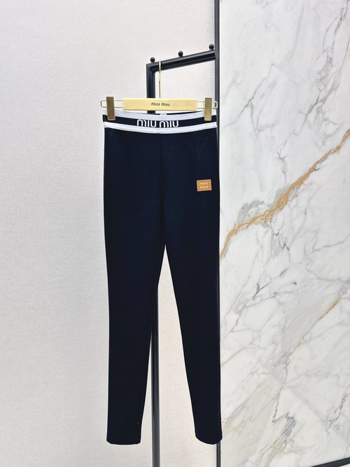 Miu Miu Elasticated Fleece - Lined Leggings, Slimming and Versatile