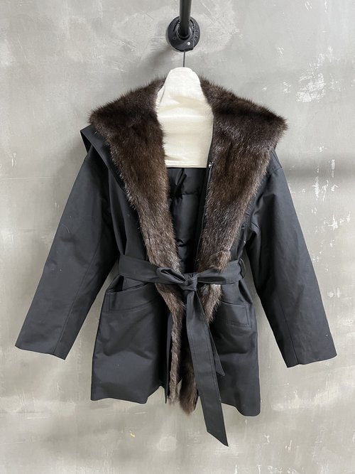 Brunello Cucinelli Timeless Old-money Style Goose Down Jacket with Premium Filling