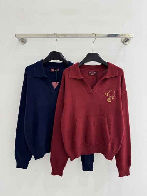 Gucci Autumn V-Neck Gold-Embroidered Top