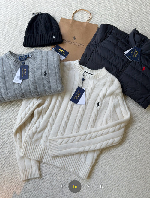 Yves Saint Laurent Classic Elegant Cashmere-blend Yarn Knitwear