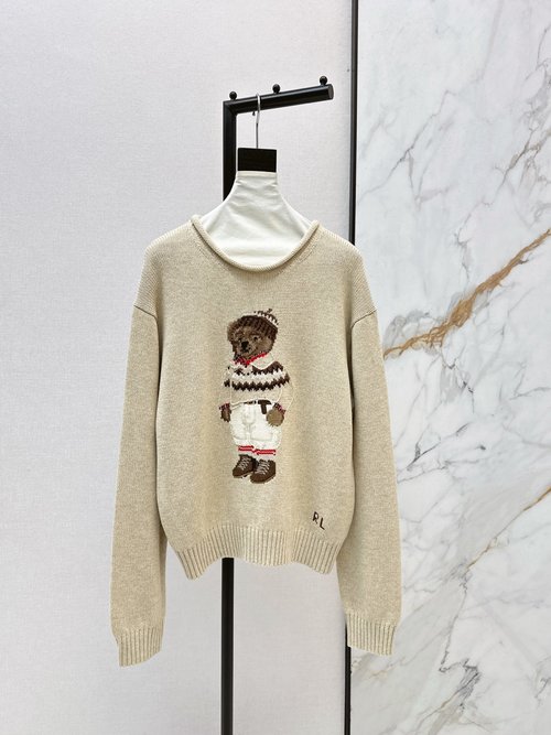 Loro Piana Exclusive Knit Hat Sweater with Bear Embroidery