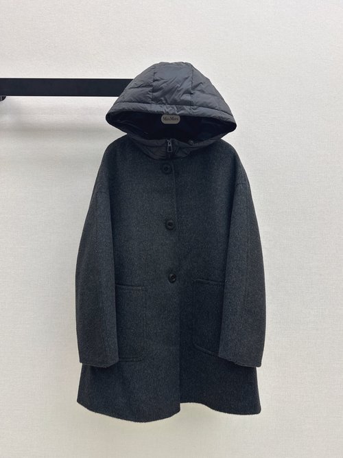 Max Mara Double-Sided Cashmere Down Lined Coat in Classic H Loose Fit