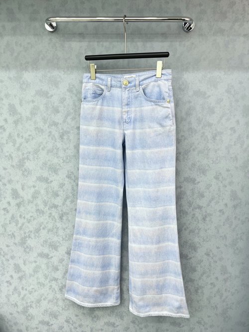 Chanel Chic Blue Gradient Stripe Denim Jeans, Comfortable