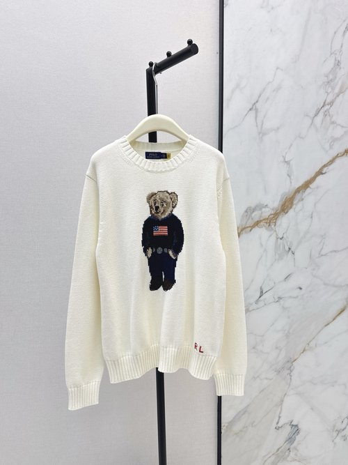 Loro Piana Cute Bear Embroidered Round Neck Sweater with Vintage Aesthetic