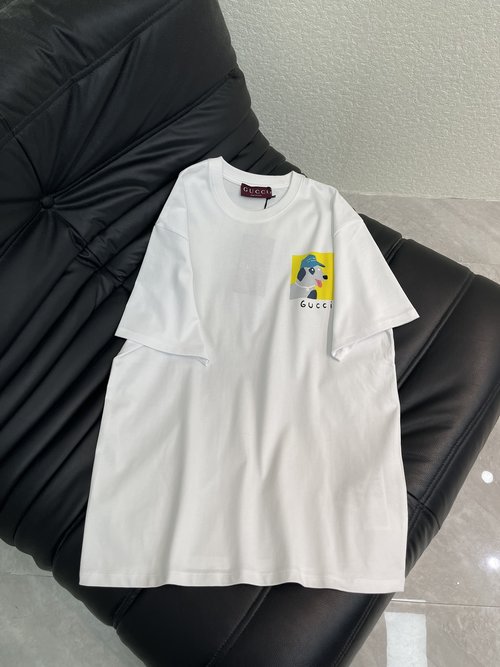 Gucci Cotton Short-Sleeve T-Shirt with Cartoon Print, Loose