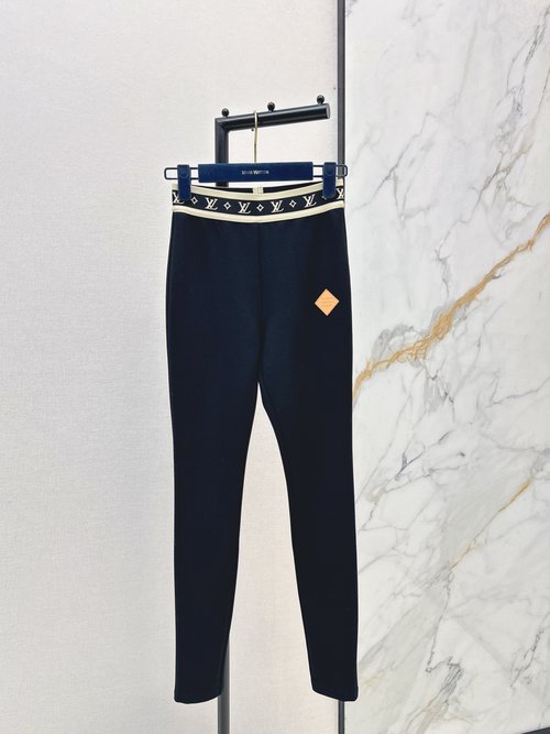 Louis Vuitton Comfortable Ribbed Fleece-Lined Leggings for All-Occasion Elegance