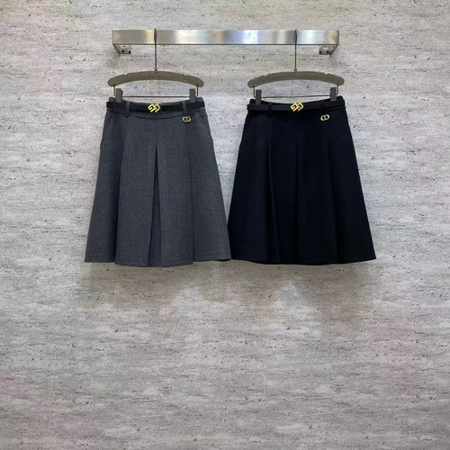 Dior Pleated Skirt with Metal Buckle Belt, Black & Gray