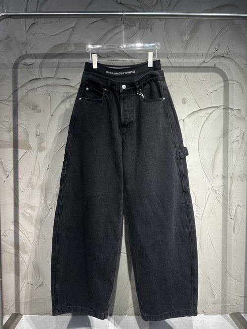 Alexander Wang Classic Black Workwear Jeans with Comfort Fit