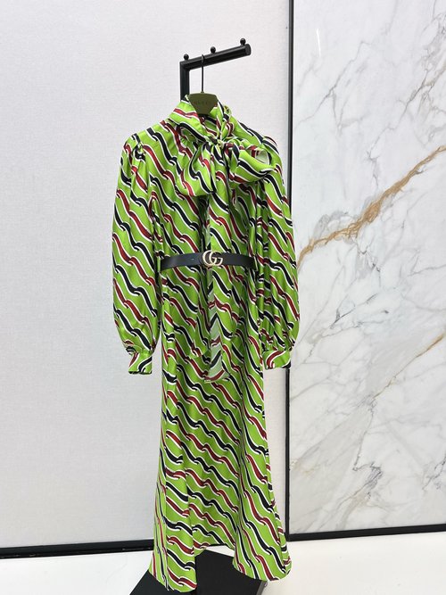 Gucci Exclusive 3D Printed Silk Dress with Long Ribbons, Elegant and Streamlined