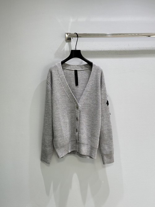 Chrome Hearts Cropped V-neck Waffle Cardigan Adorned with Leather Patches