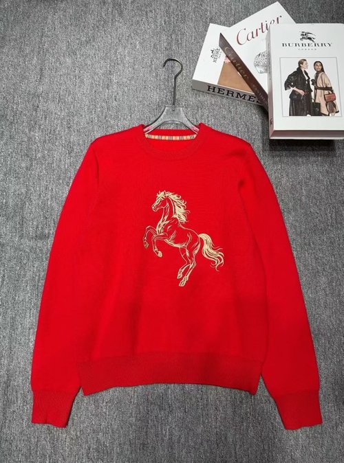 Burberry Embroidered Fleece Sweater with Authentic Real - shot Images