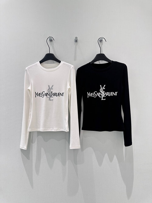 Yves Saint Laurent Cloud-Soft Long-Sleeve T-Shirt with Embroidered and Beaded Letters：Cloud-soft Long-sleeved T-shirt with Embroidered and Beaded Lett