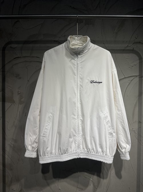 Balenciaga Warm and Versatile Double - Sided Coat