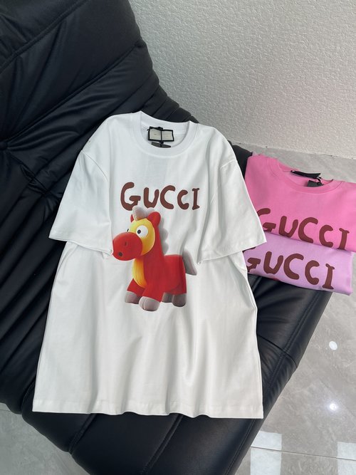 Gucci Cartoon Pony Short Sleeve T-Shirt, High Quality and Sporty Style
