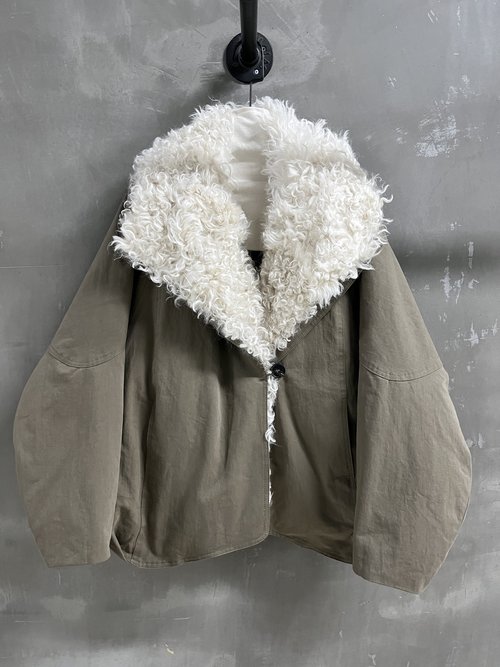 Yves Saint Laurent Versatile Goose Down Winter Wear with Sheepskin Material