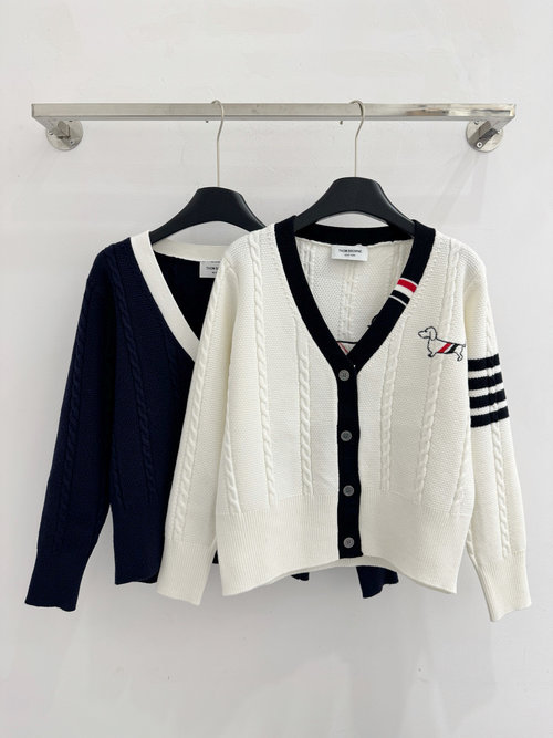 Thom Browne V Neck Cable Knit Cardigan with Puppy Embroidery in White and Navy