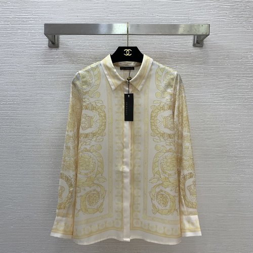 Versace Baroque Vintage Printed Button-Down Long-Sleeved Shirt