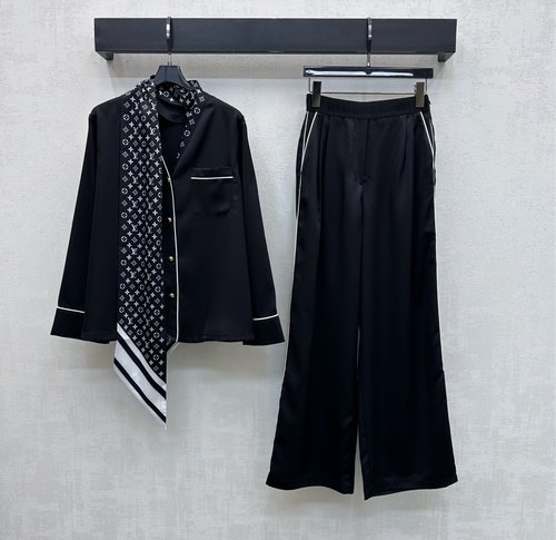 Louis Vuitton Scarf Shirt and Trousers Suit with Clover Print