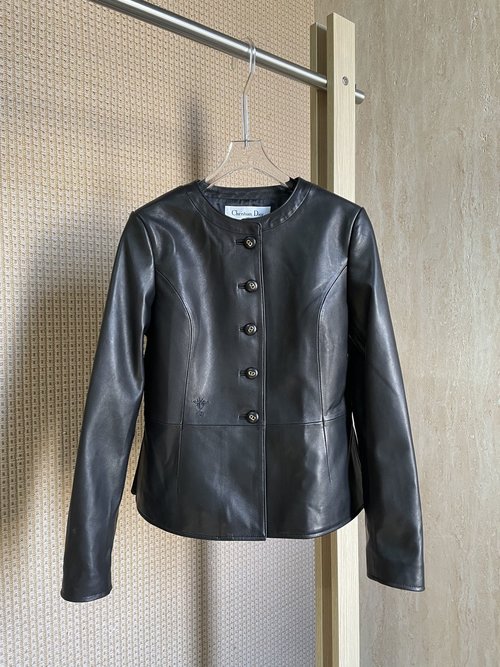 Chanel New Style Clothing with Precise Shoulder, Chest and Length