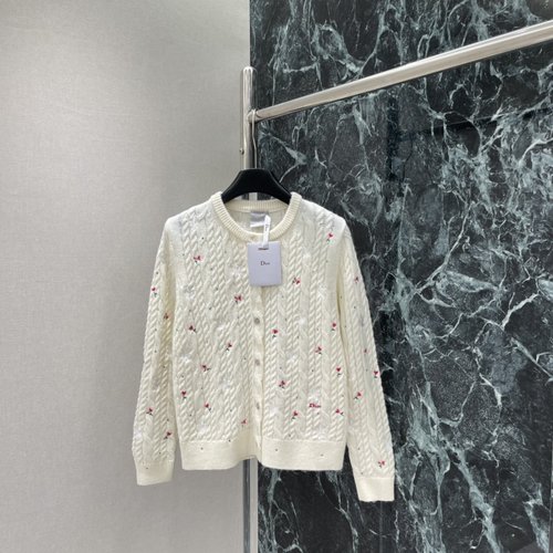 Dior Embroidered Flower Knitted Cardigan for a Gentle Appearance