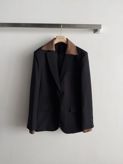 Loro Piana Classic Blazer with Removable Collar and Logo