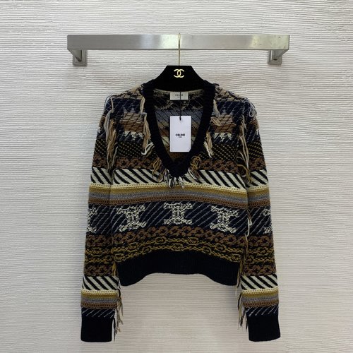 Celine Fashionable Short V-neck Knit Top with Tassel and Logo