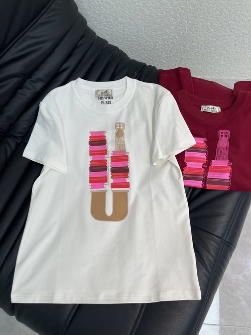 Hermes 90s Retro Cotton T-Shirt with U Block Stack, White & Burgundy Loose Fit