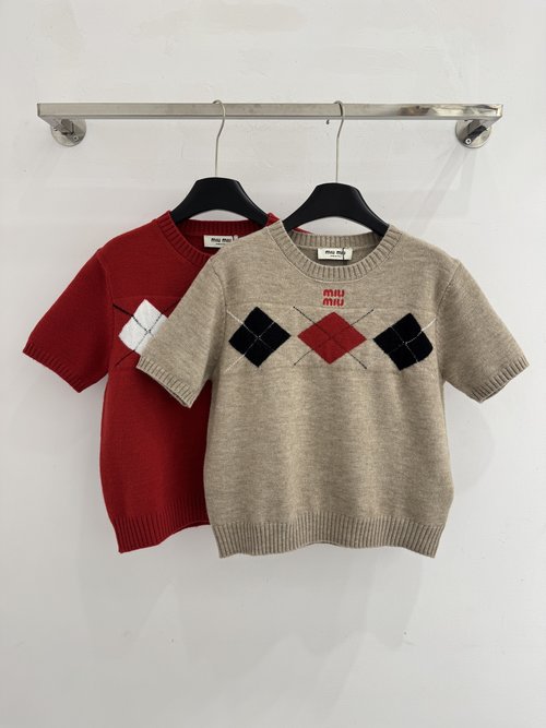 Miu Miu Checked Knit Short-Sleeved Top, Soft and Comfortable