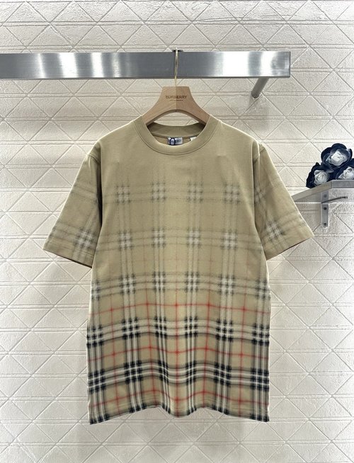 Burberry Khaki Loose Short-Sleeved Shirt with Gradient Plaid