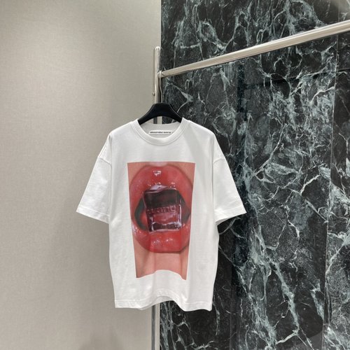 Alexander Wang Red Lip Print T-Shirt, Fashionable for Outdoor