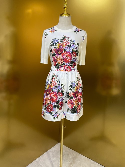 Celine White Background Big Flower Silk Twill Elastic Waist Shorts