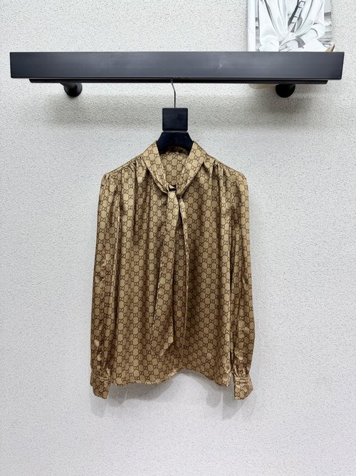 Gucci Khaki Shirt with Premium Fabric for Comfort