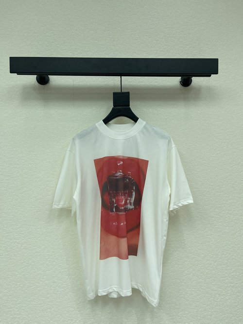 Alexander Wang Red Lip and Ice Cube Print Sweet-Cool T-Shirt